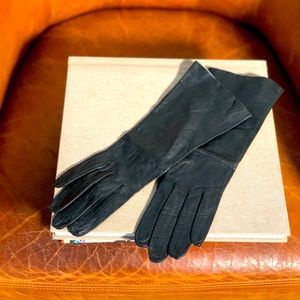 Mid length French Leather Goldwaters Gloves